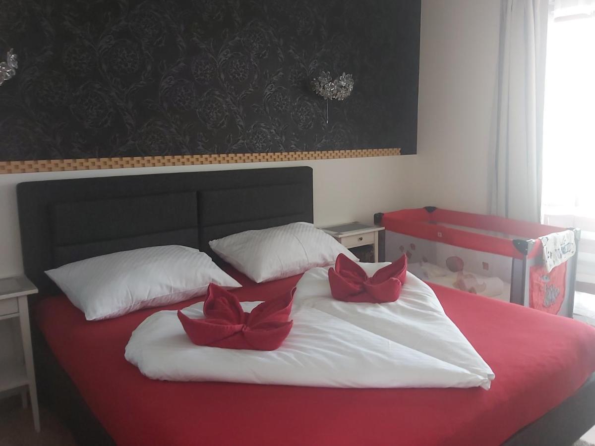 Apartman Navrchu Brezno Ngoại thất bức ảnh